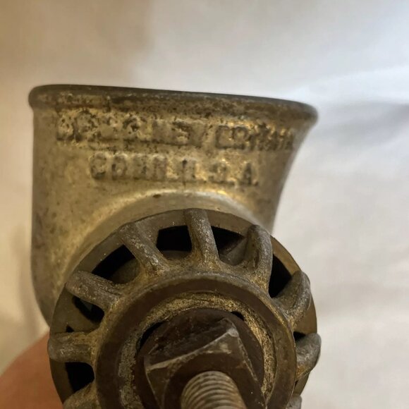 Universal Food Chopper No. 1 L.F. & C New Britain Conn. USA Meat Grinder Vintage - Picture 8 of 16